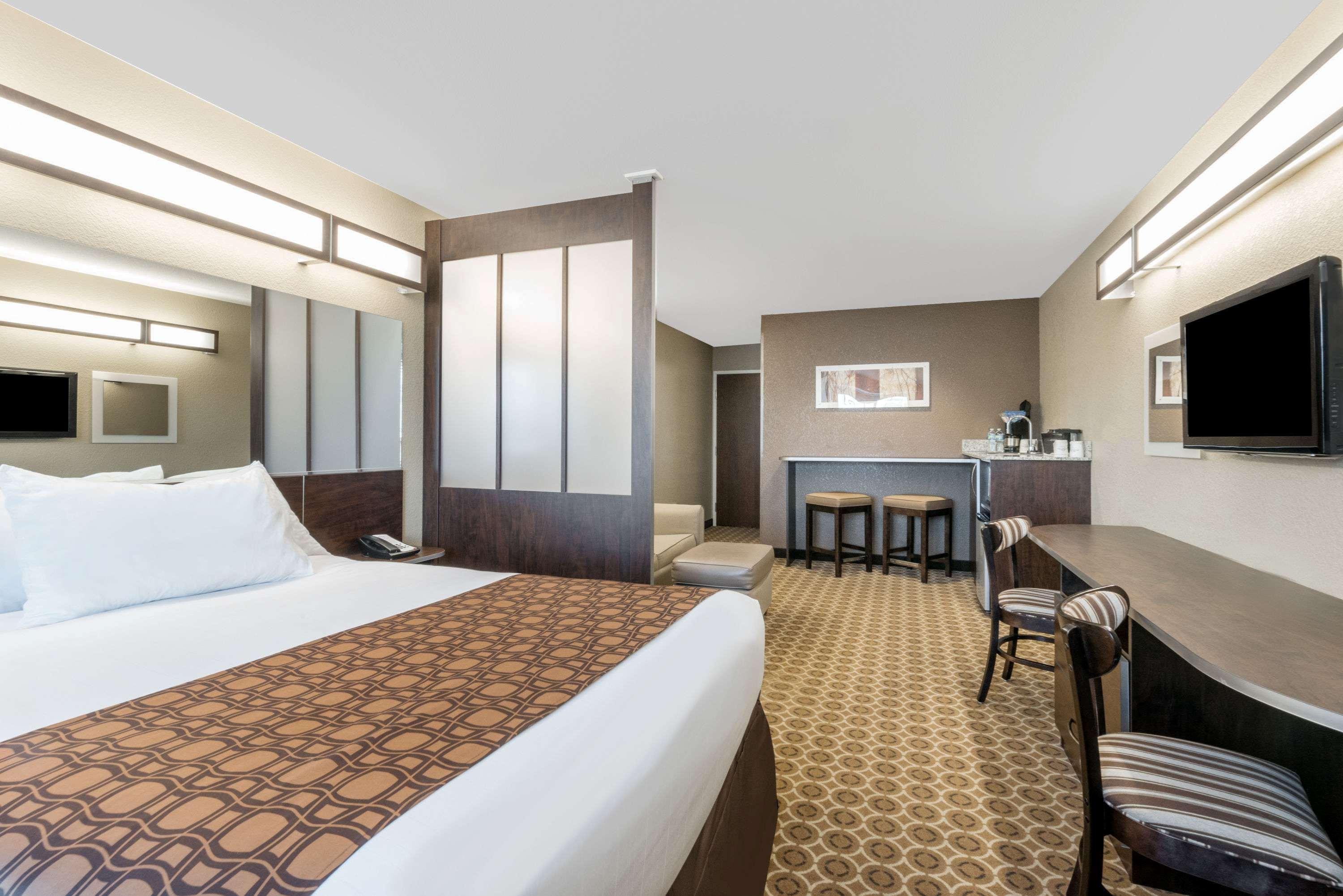 Microtel Inn & Suites By Wyndham Dickinson Dış mekan fotoğraf