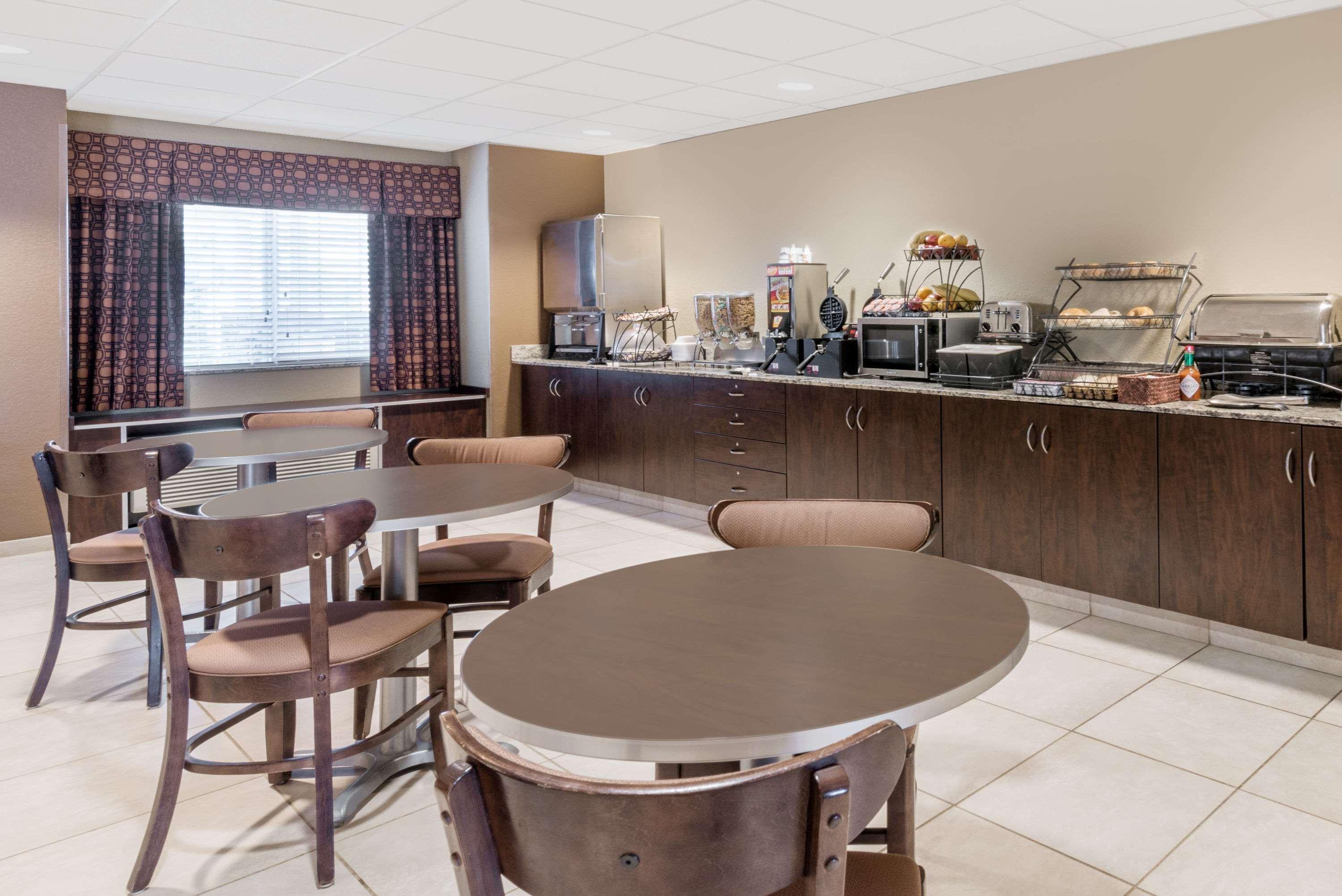 Microtel Inn & Suites By Wyndham Dickinson Dış mekan fotoğraf